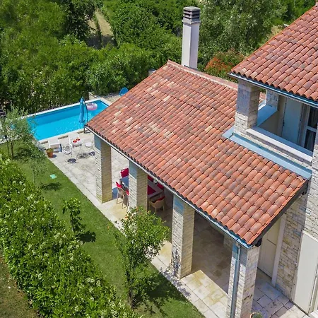 Holiday home Samanta