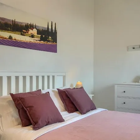 Samanta Дом отдыха Momjan